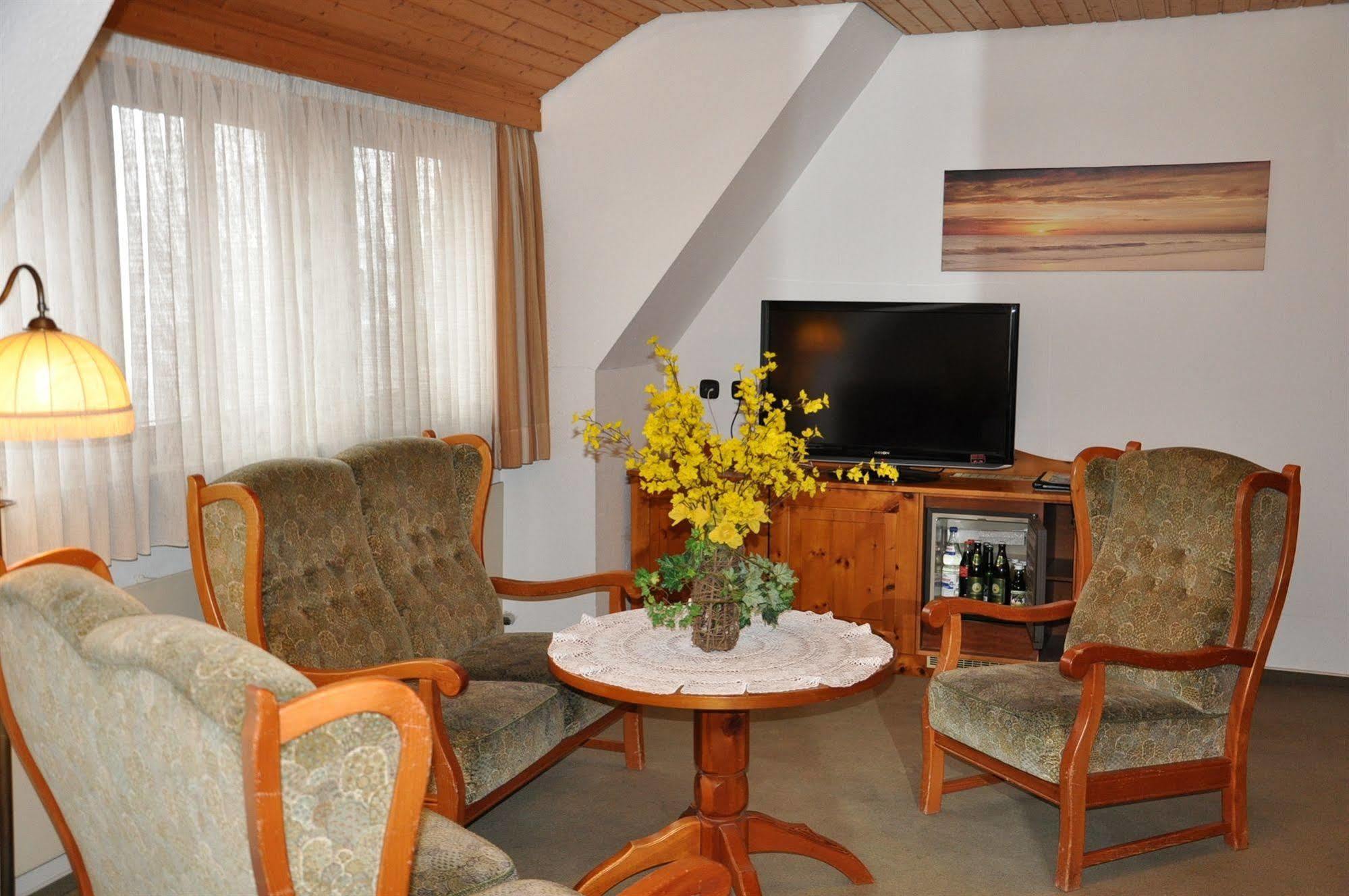 Hotel und Restaurant Lamm Giengen an der Brenz Extérieur photo